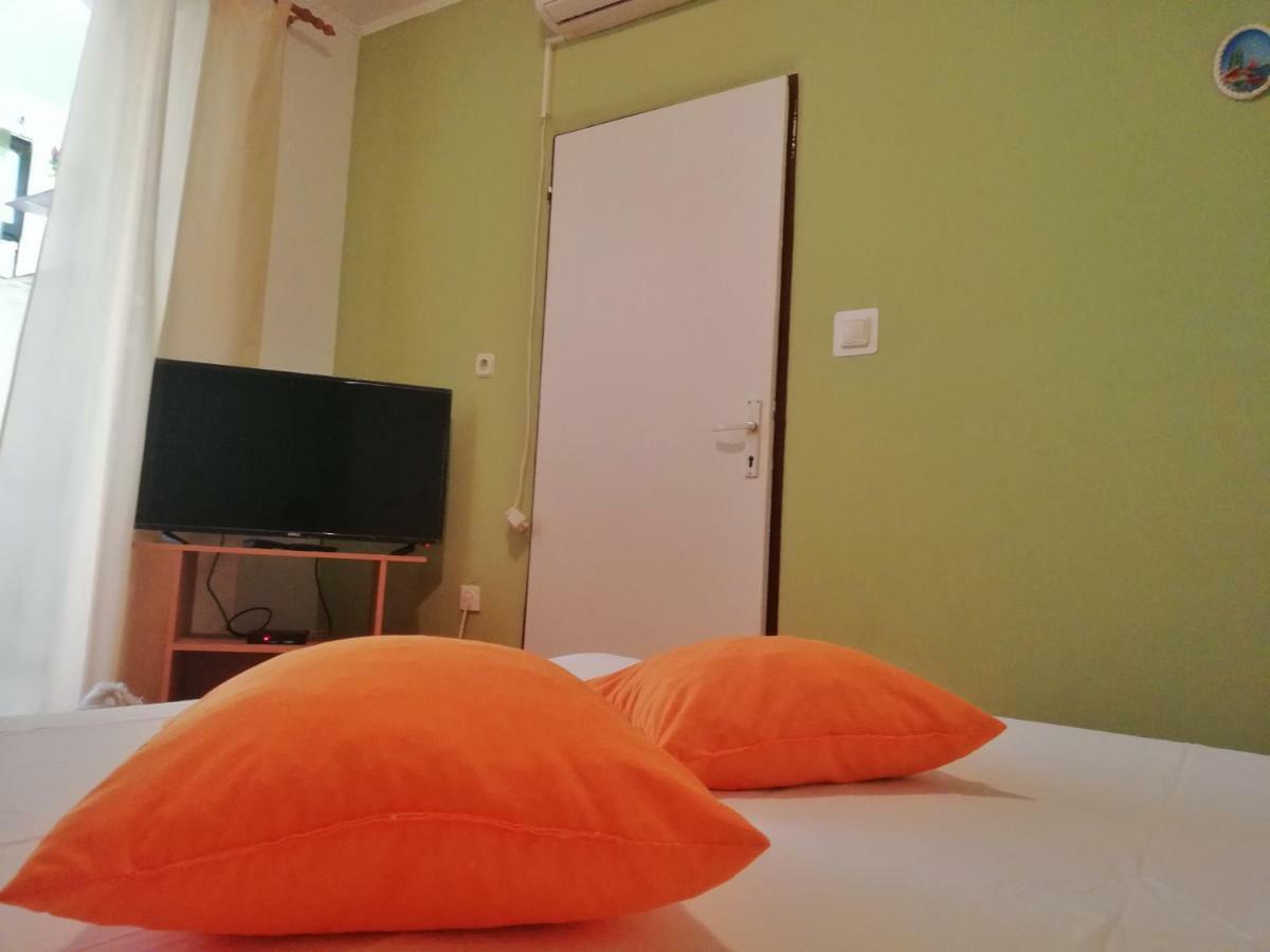 Apartments Jadranka 图彻皮 外观 照片